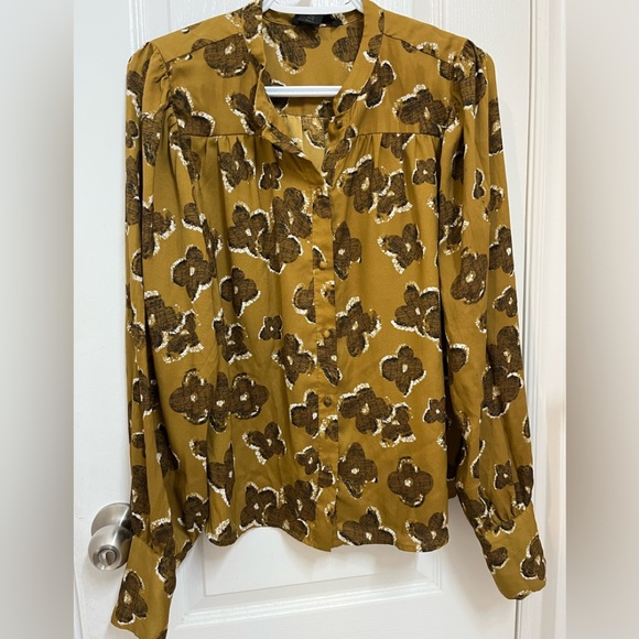 Flowers Blouse - Picture 1 of 2